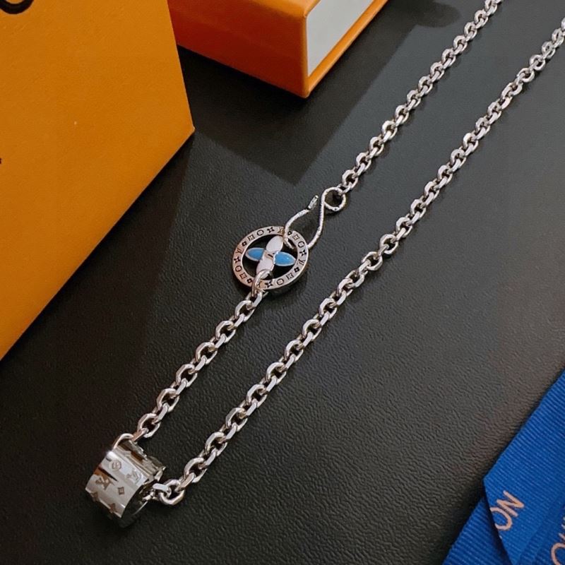 Louis Vuitton Necklaces